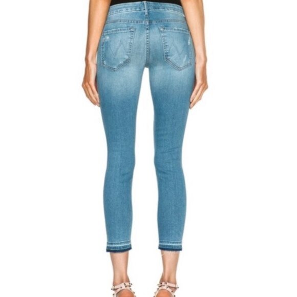 MOTHER Undone Hem Looker Crop Denim Jeans In Cliffhanger Size 25 - Picture 12 of 12